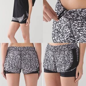 Lululemon Work Out To Water Short black and white size small